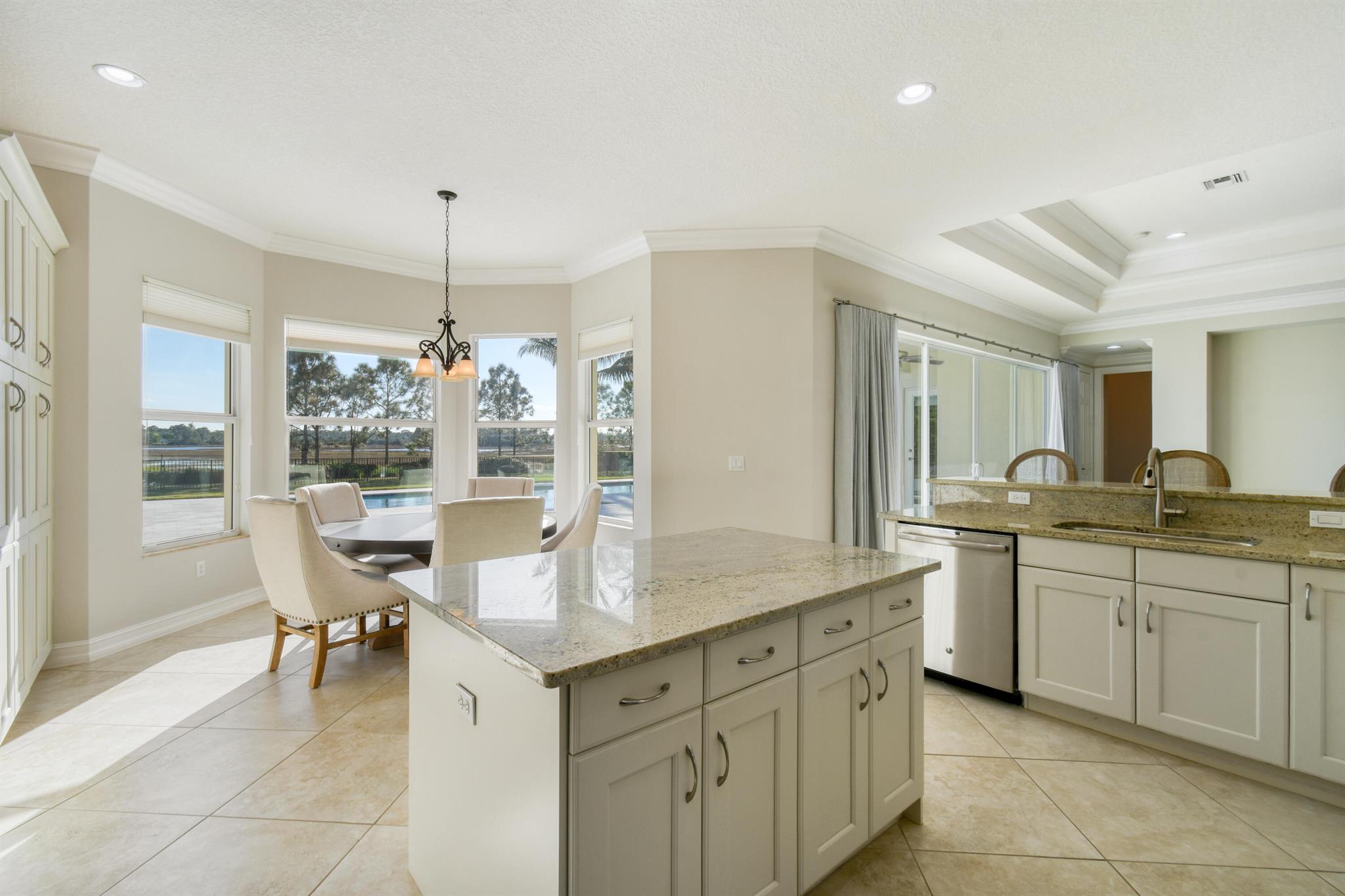 BAYHILL ESTATES - Residential