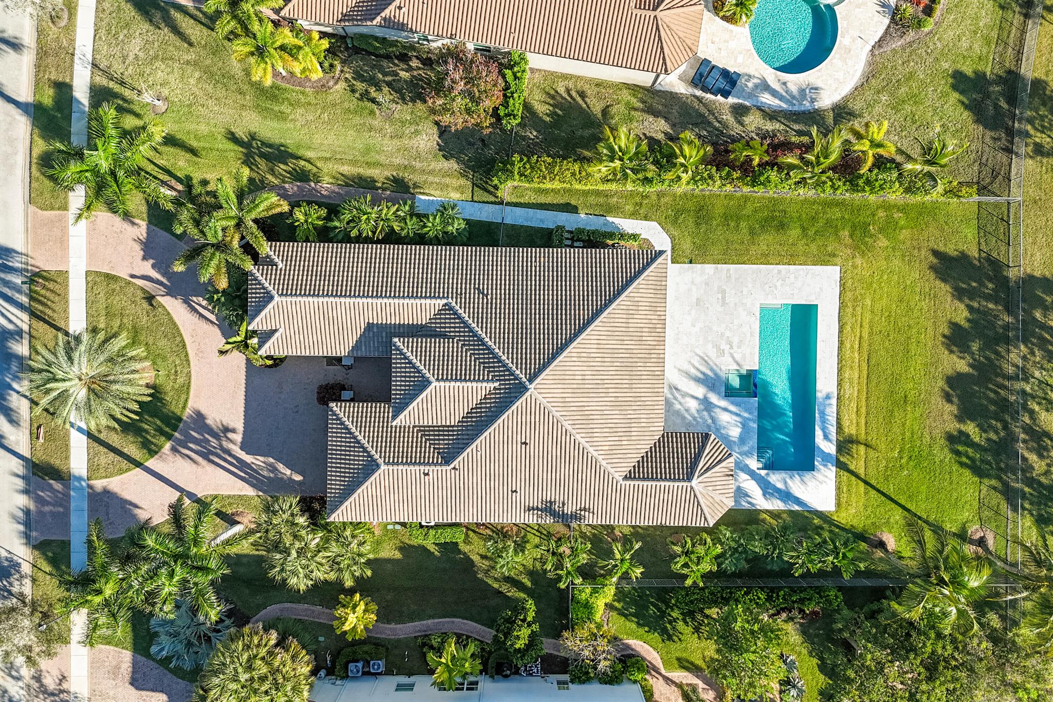 BAYHILL ESTATES - Residential