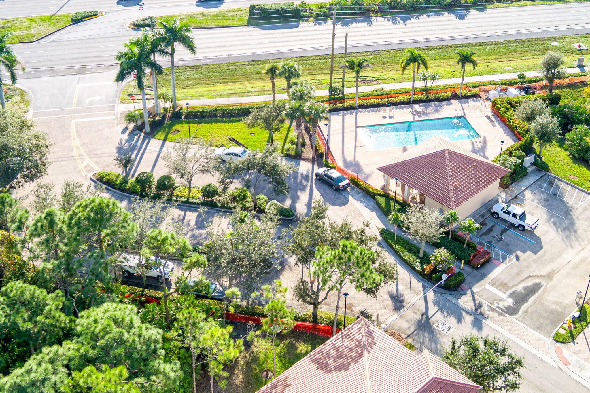 WOODMILL POND CONDO - Residential