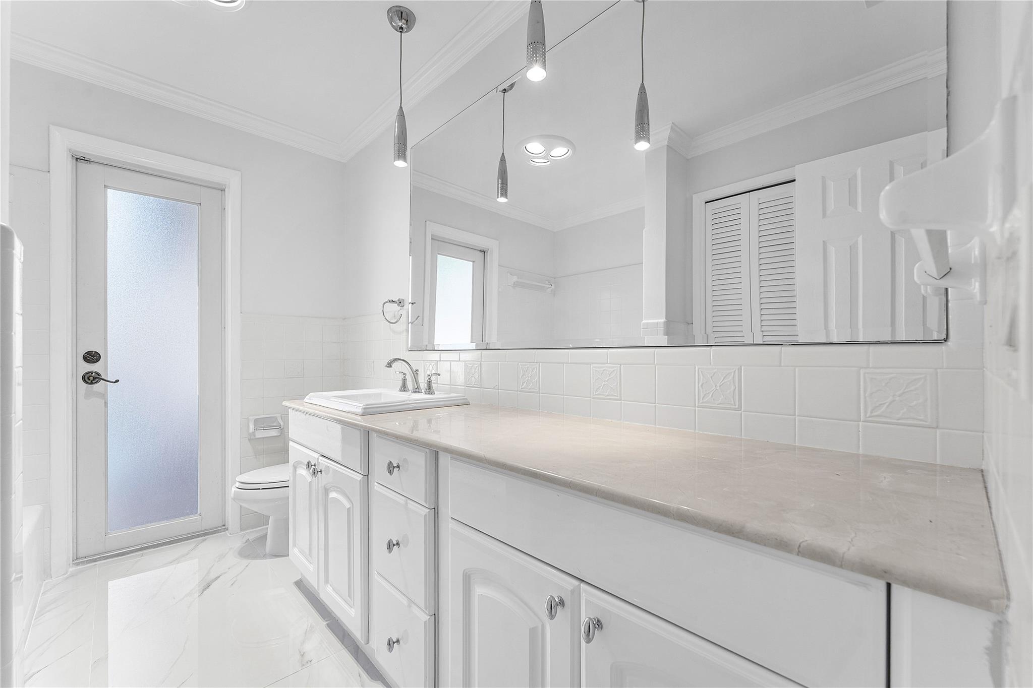 Hillsboro Isles 29-4 B - Residential Lease