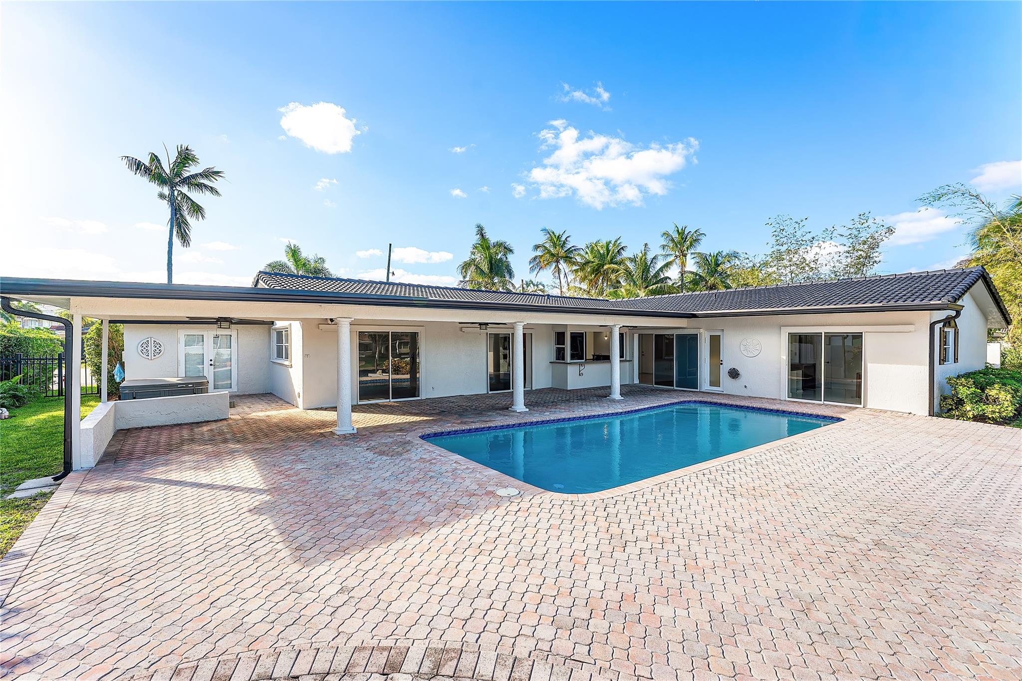 Hillsboro Isles 29-4 B - Residential Lease