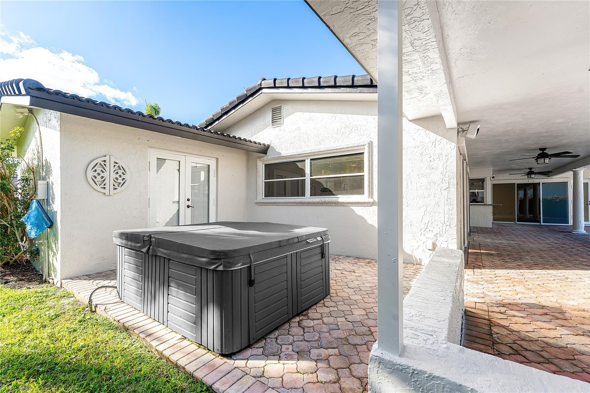 Hillsboro Isles 29-4 B - Residential Lease