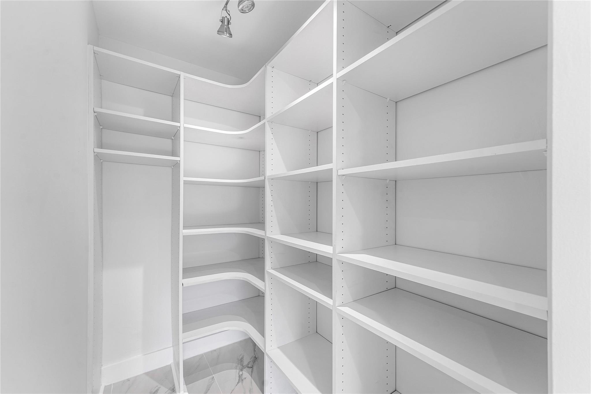 Hillsboro Isles 29-4 B - Residential Lease