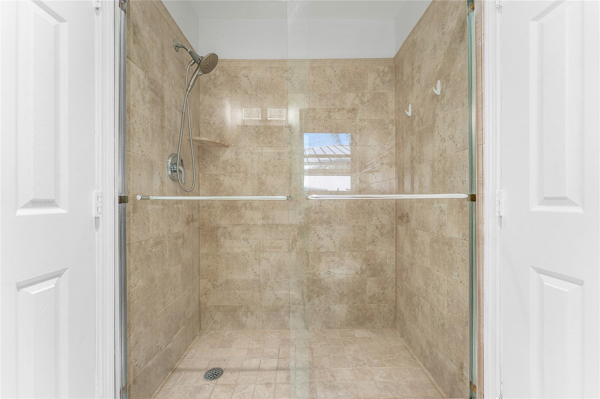 Hillsboro Isles 29-4 B - Residential Lease