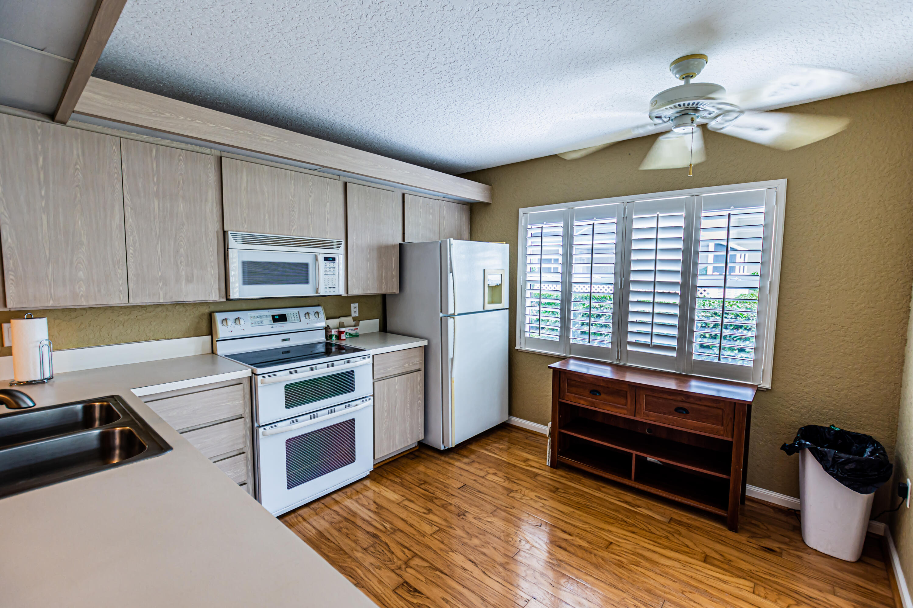 SUNSET TRACE - Residential