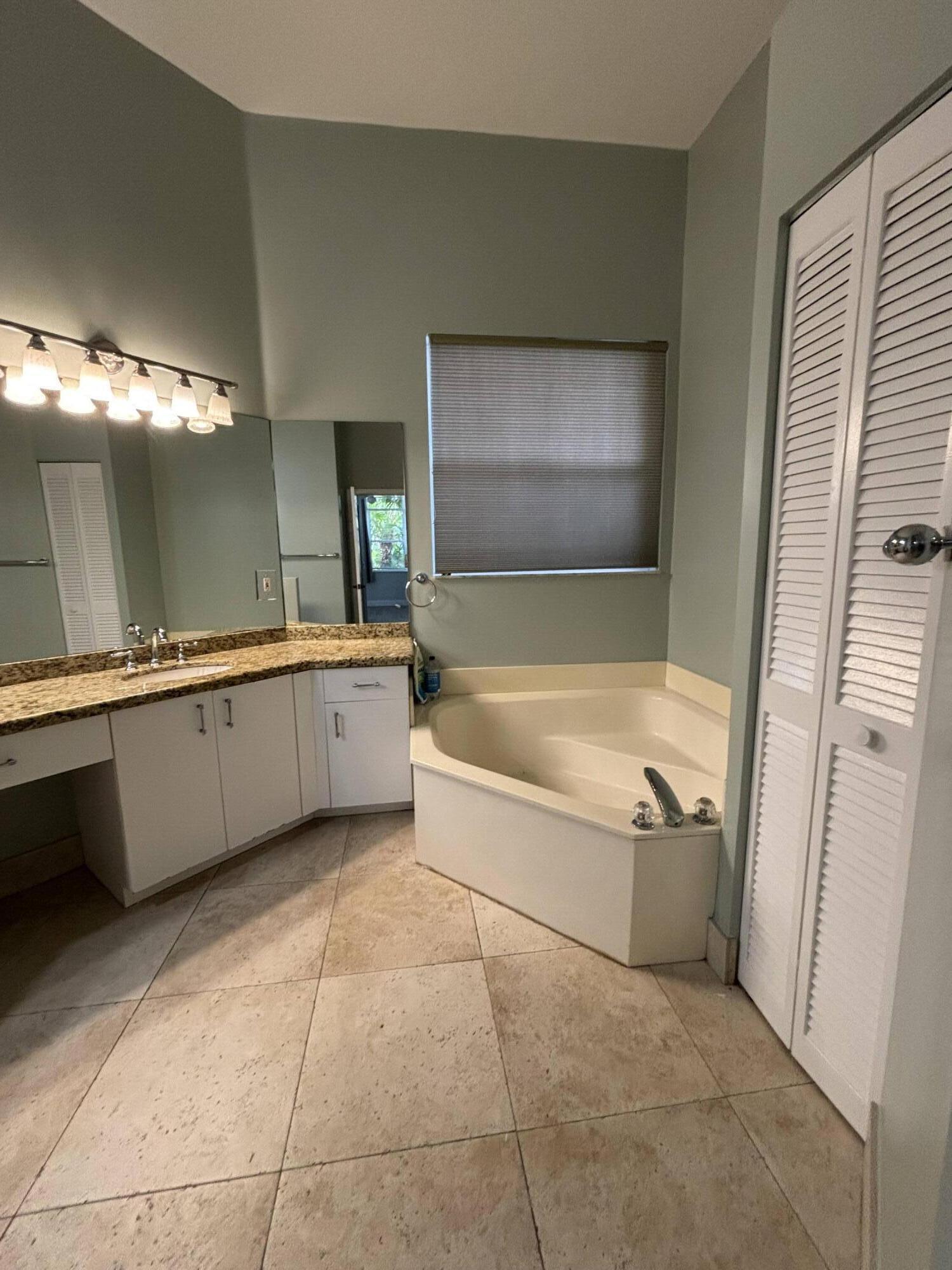 VENTURA - Residential Lease