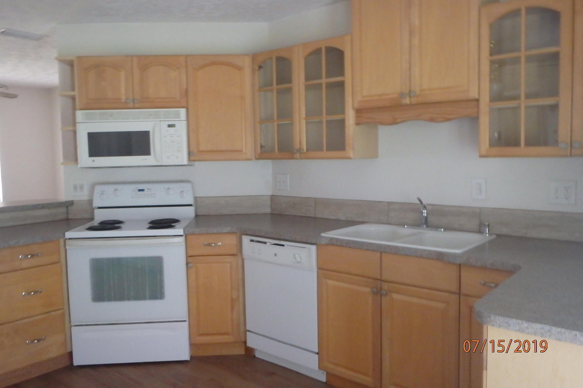 BROADWAY ST LUCIE - Residential Lease