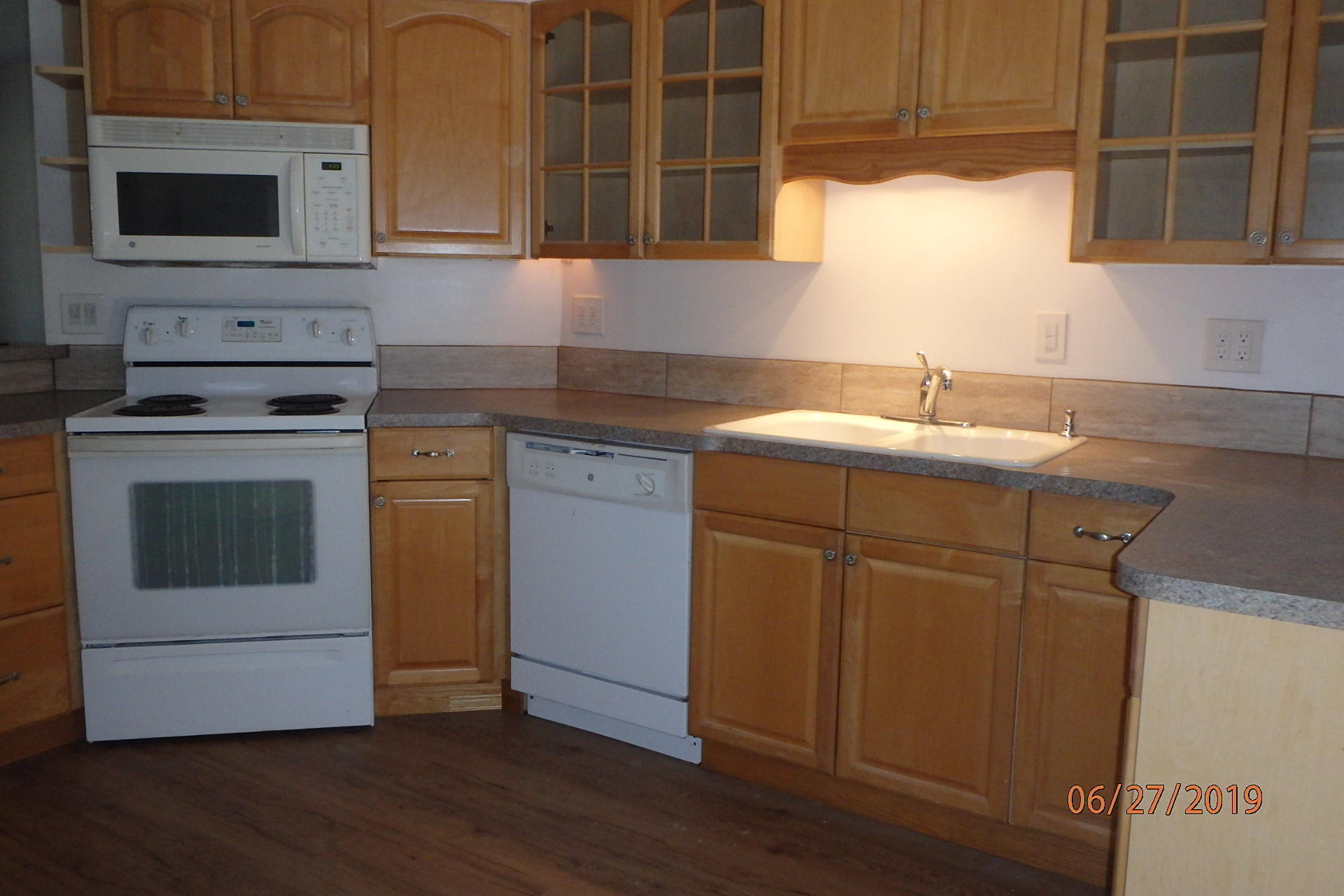 BROADWAY ST LUCIE - Residential Lease