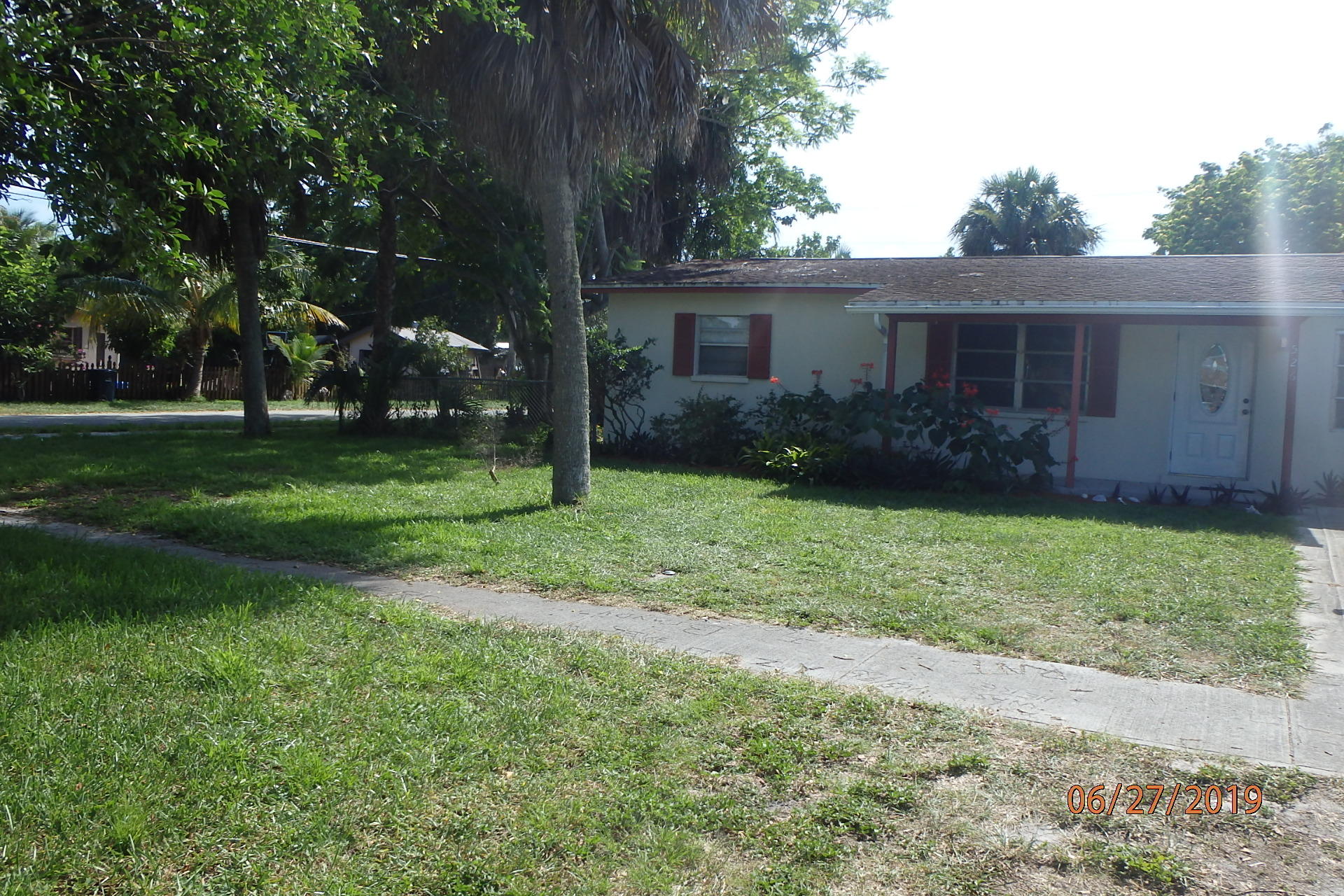 BROADWAY ST LUCIE - Residential Lease