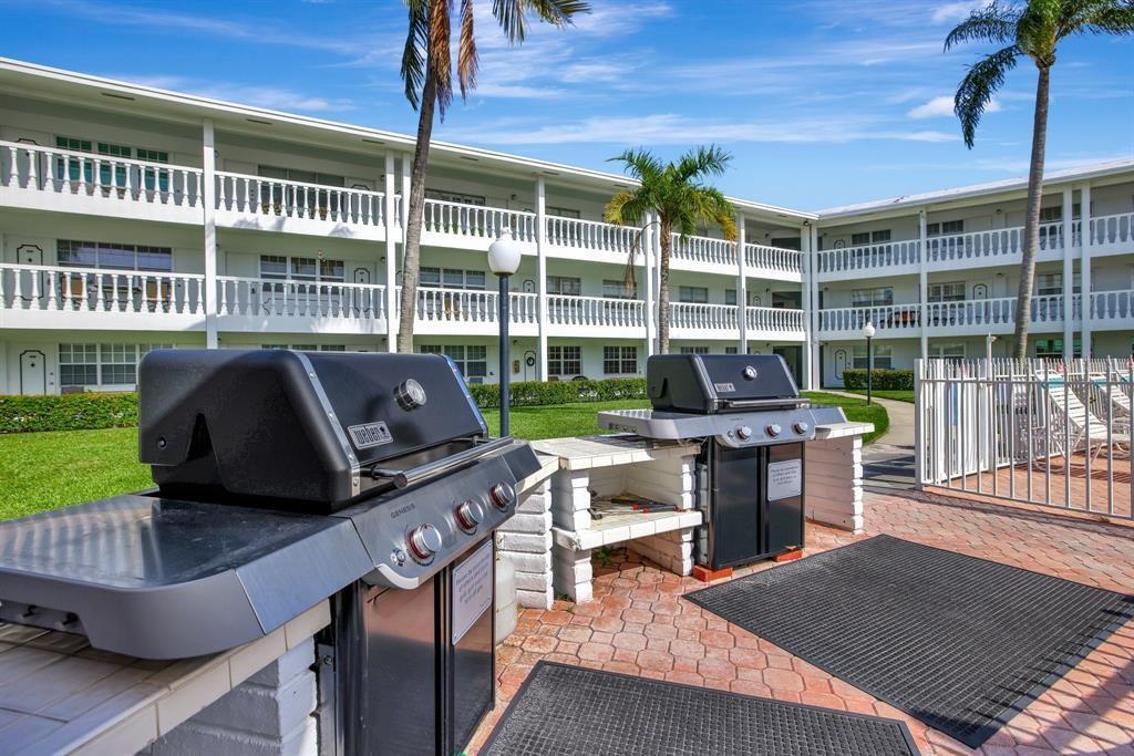 MAYBURY MANSIONS CONDO - Residential Lease