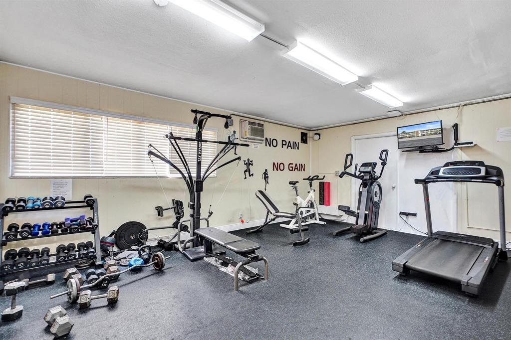 MAYBURY MANSIONS CONDO - Residential Lease
