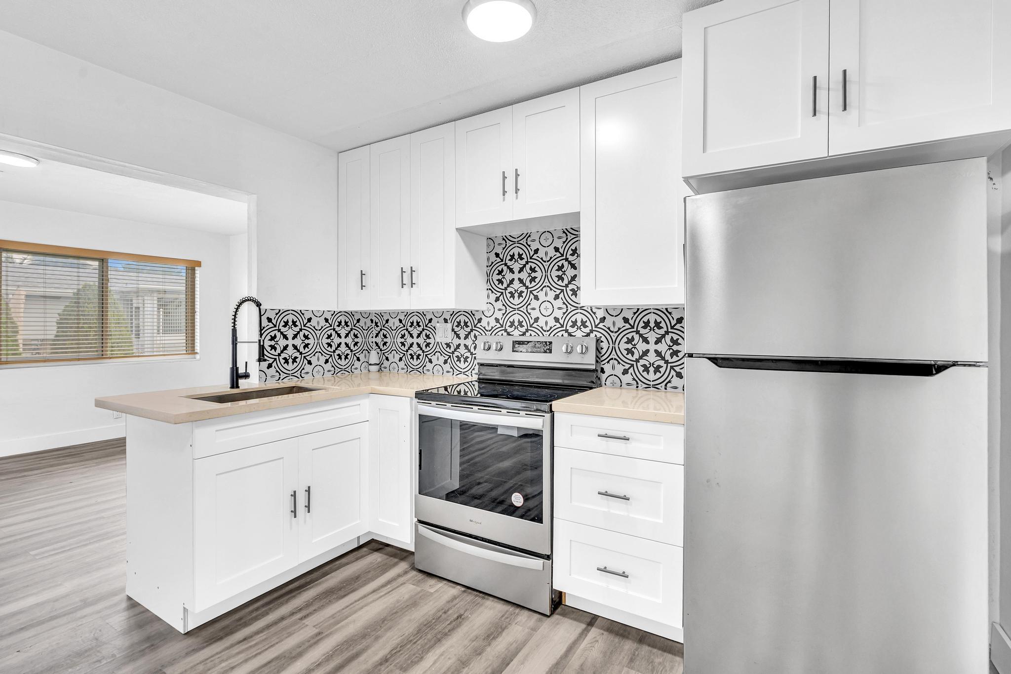 MAINLANDS OF TAMARAC LAKES - Residential