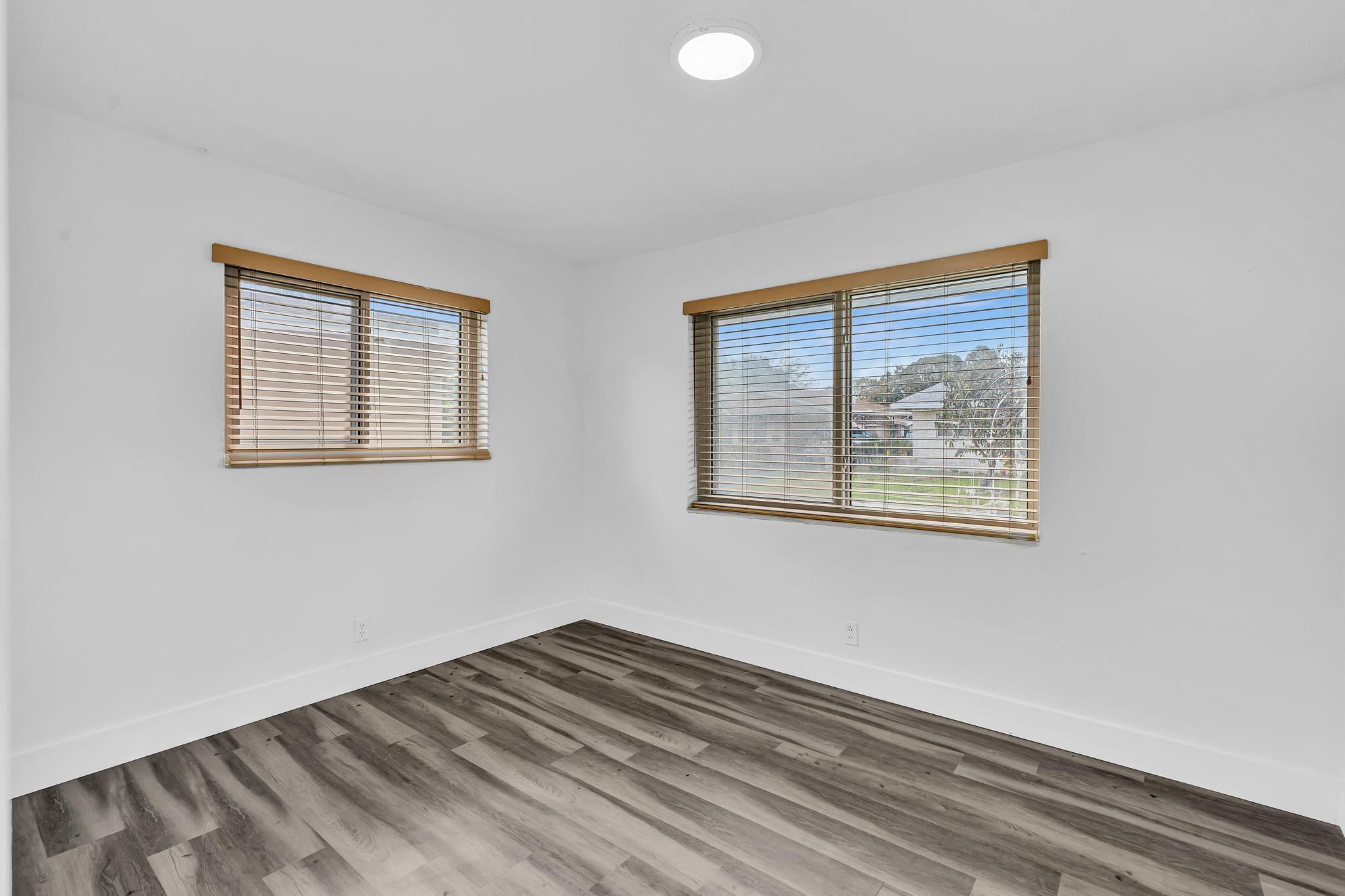 MAINLANDS OF TAMARAC LAKES - Residential