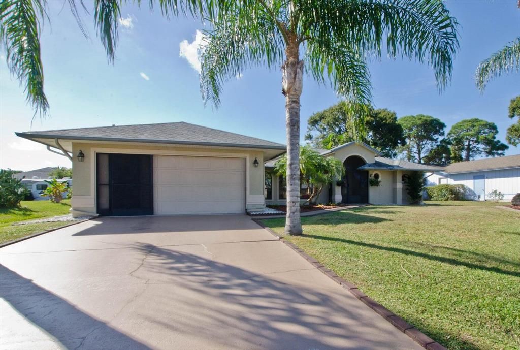 Photo of 2774 SE Howell Avenue, Port St Lucie, FL 34952 (MLS # R10884841)