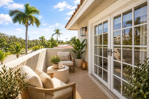 Tiny photo for 851 N 11TH Avenue, Hollywood, FL 33019 (MLS # B26088205)