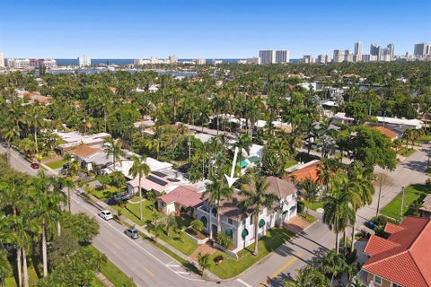 Tiny photo for 851 N 11TH Avenue, Hollywood, FL 33019 (MLS # B26088205)