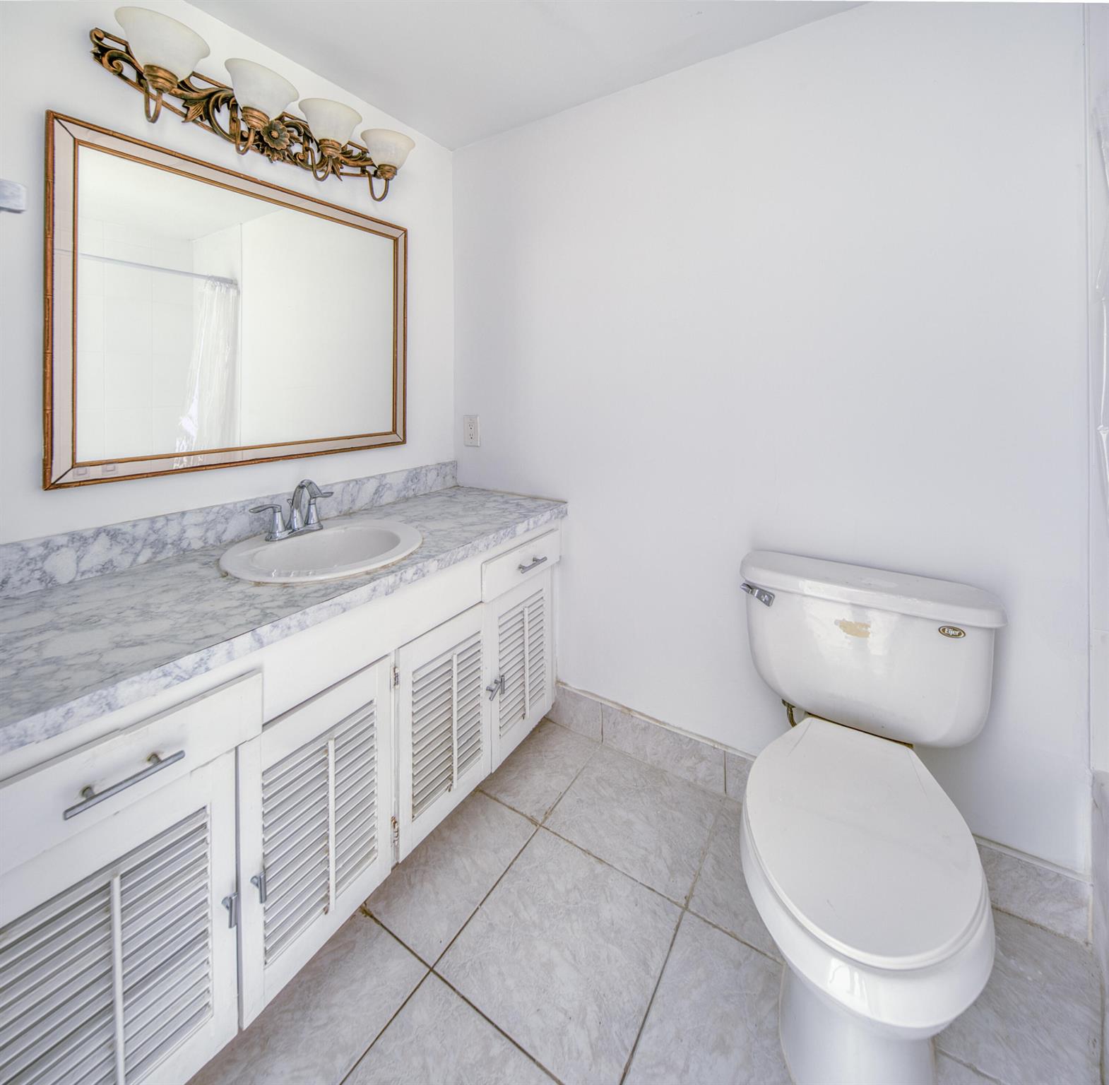 GULFSTREAM CONDO - Residential