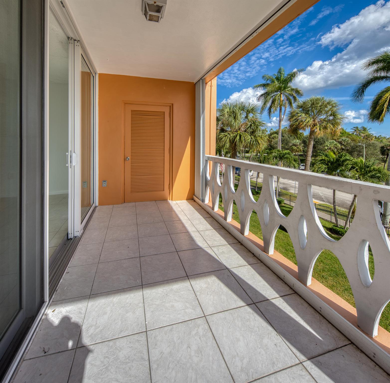 GULFSTREAM CONDO - Residential