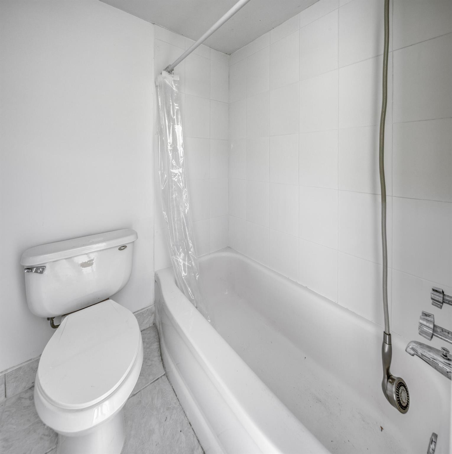 GULFSTREAM CONDO - Residential