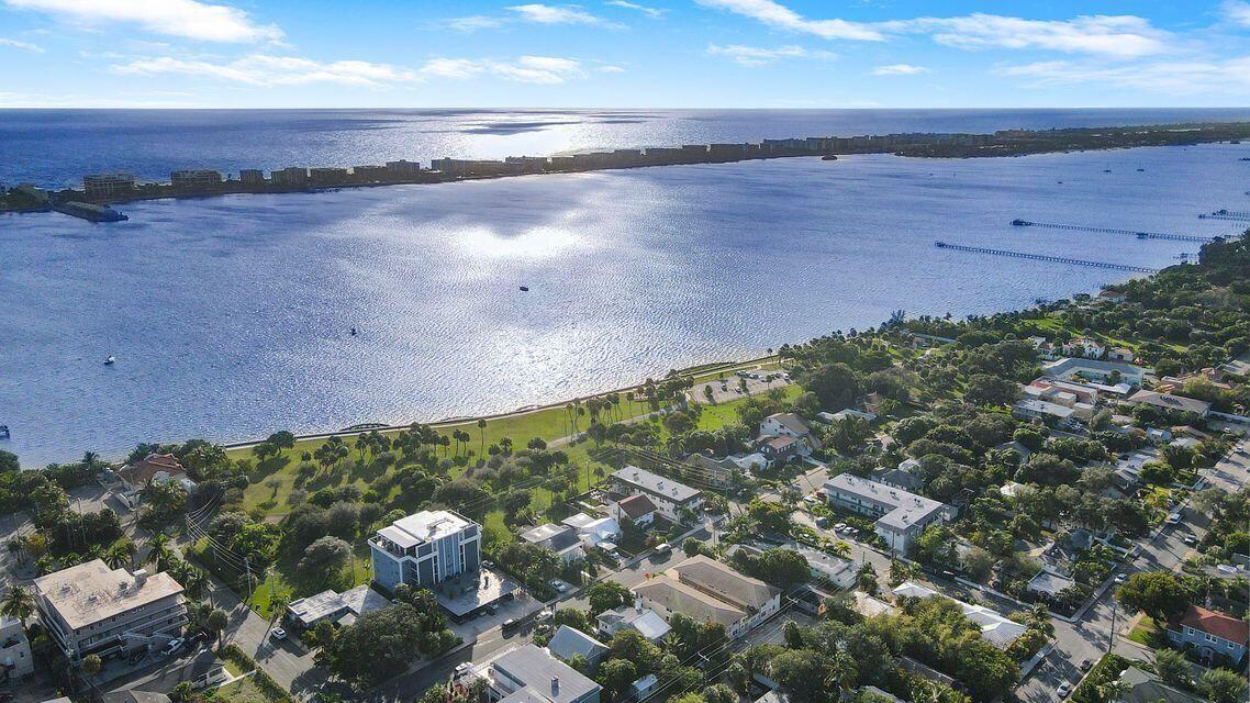 GULFSTREAM CONDO - Residential