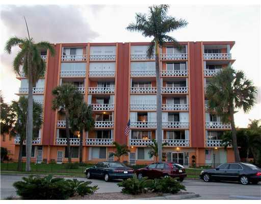 GULFSTREAM CONDO - Residential