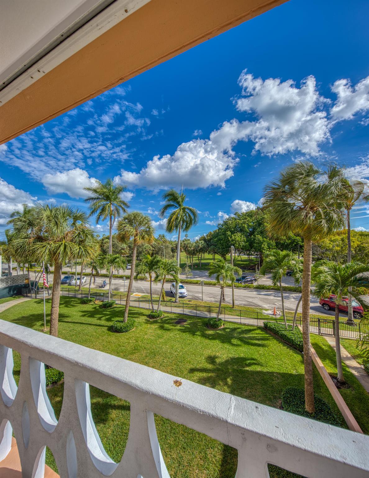 GULFSTREAM CONDO - Residential