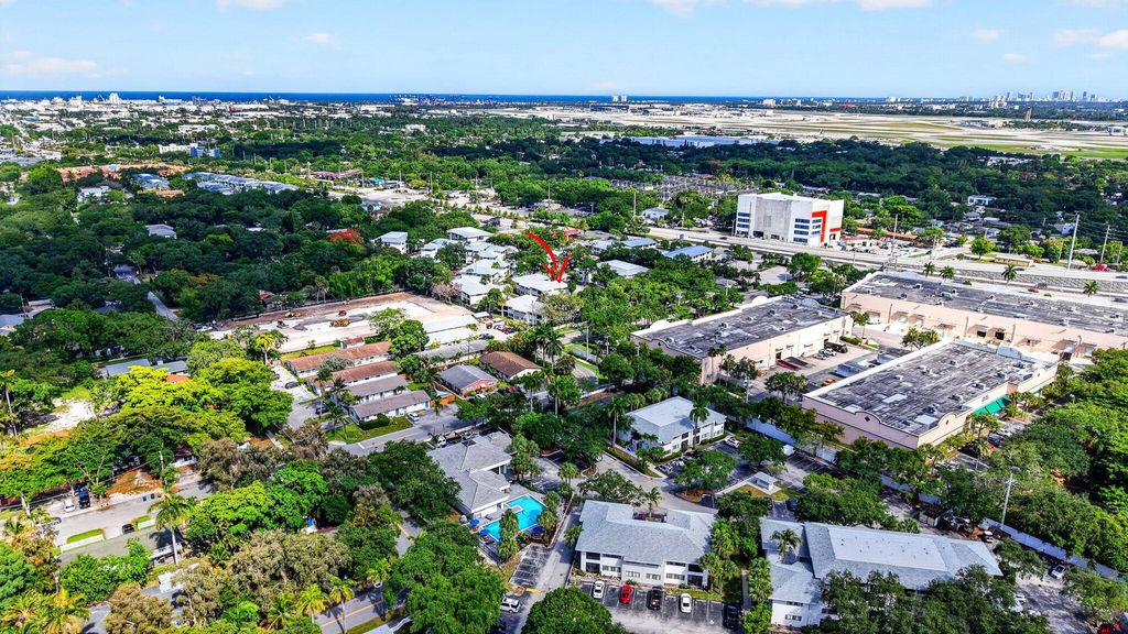 Photo of 2550 SW 18th Terrace #2111, Fort Lauderdale, FL 33315 (MLS # B26034776)