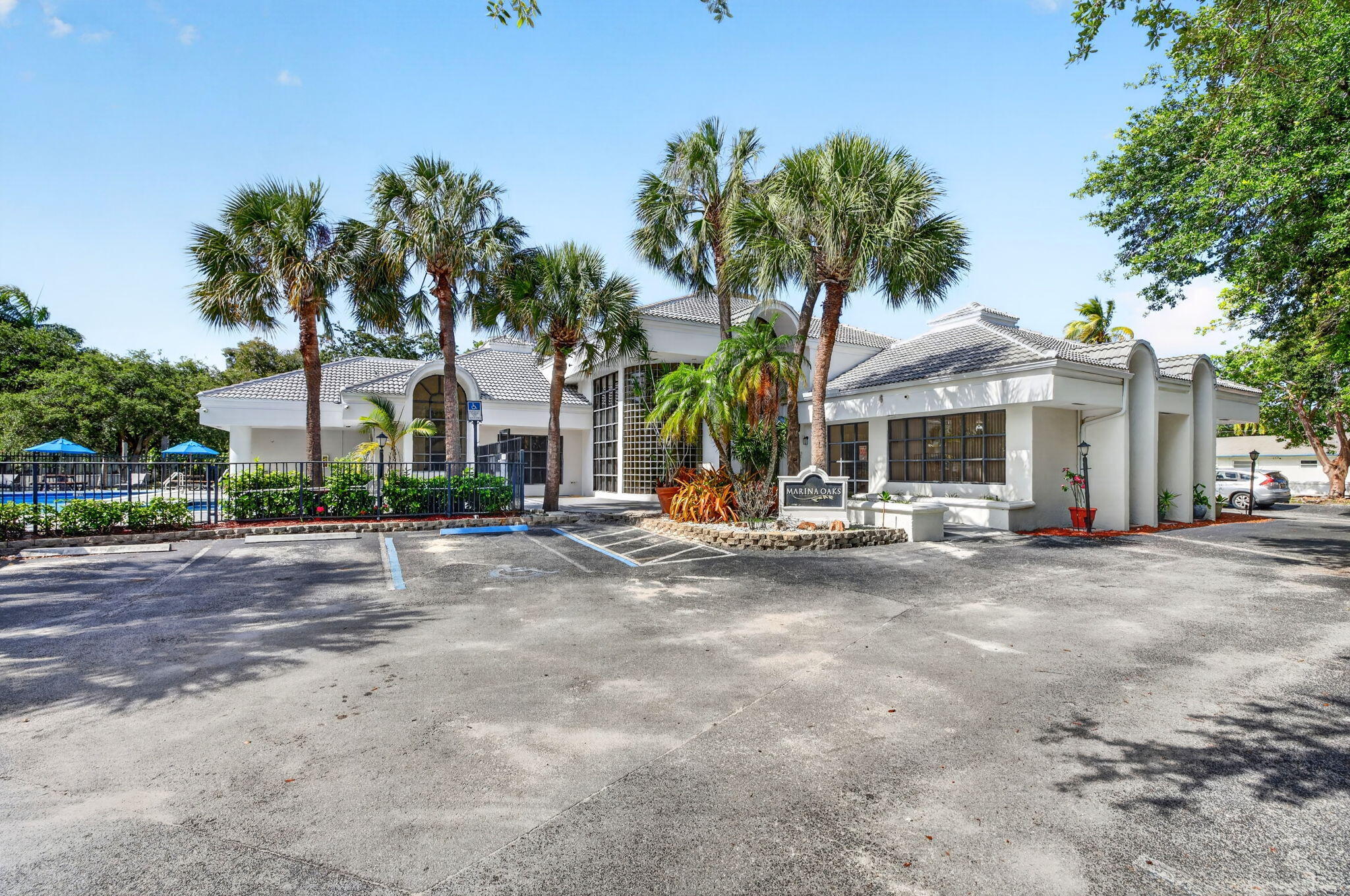 MARINA OAKS CONDO - Residential