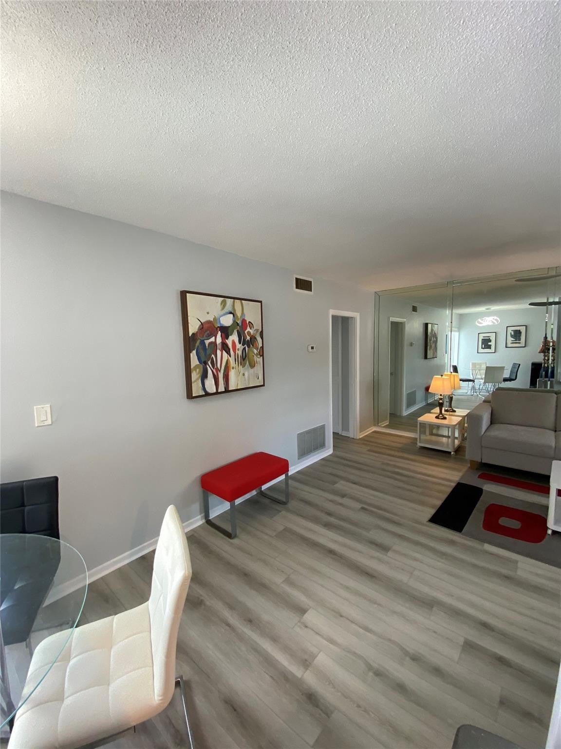 224 Hibiscus Avenue 253