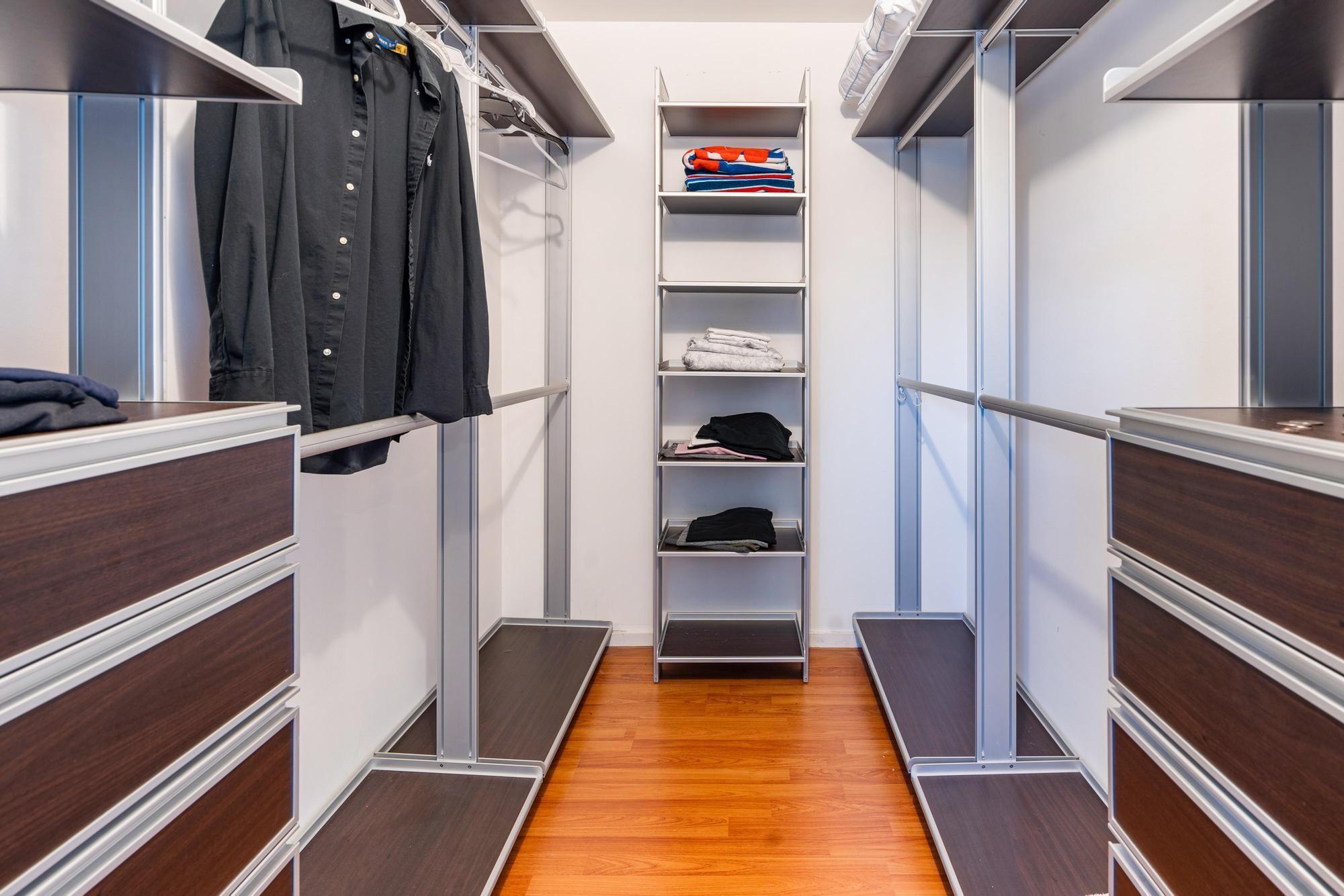 La Jolla West - Residential Lease