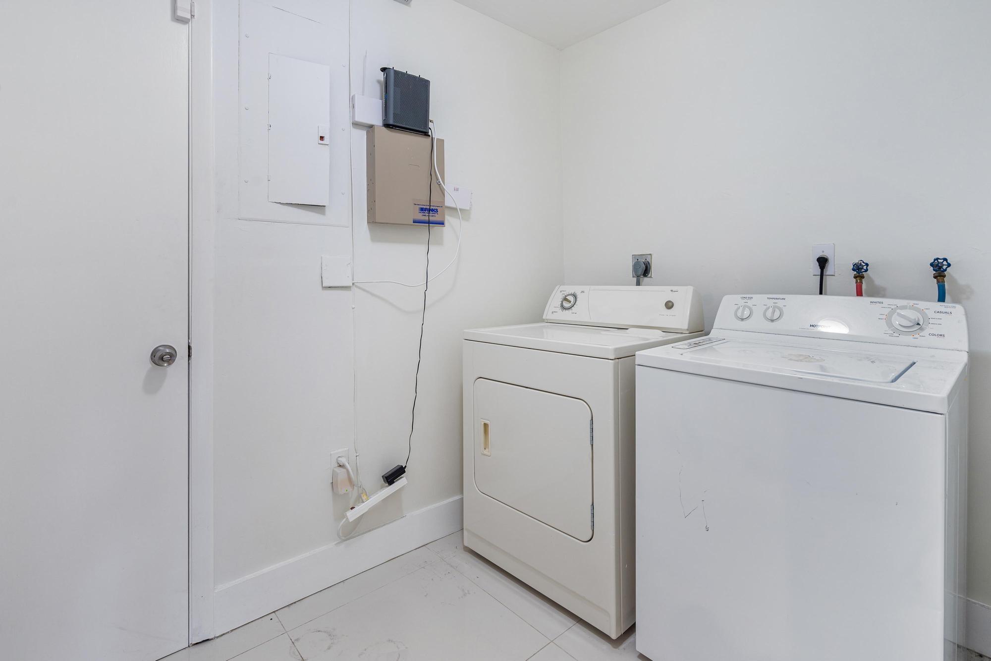 La Jolla West - Residential Lease