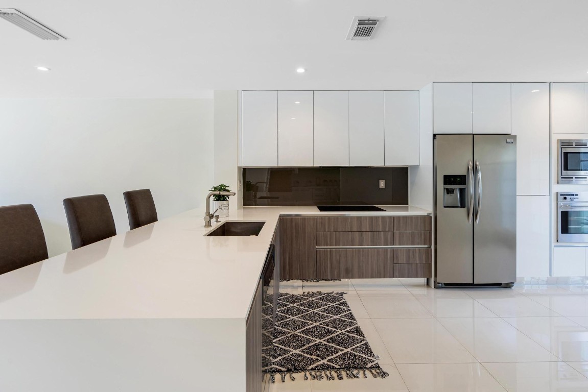 La Jolla West - Residential Lease