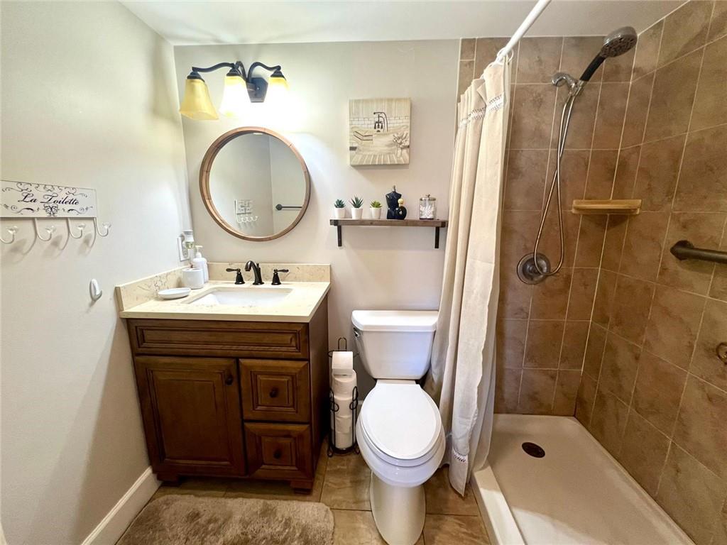 Harwood E Condo - Residential Lease