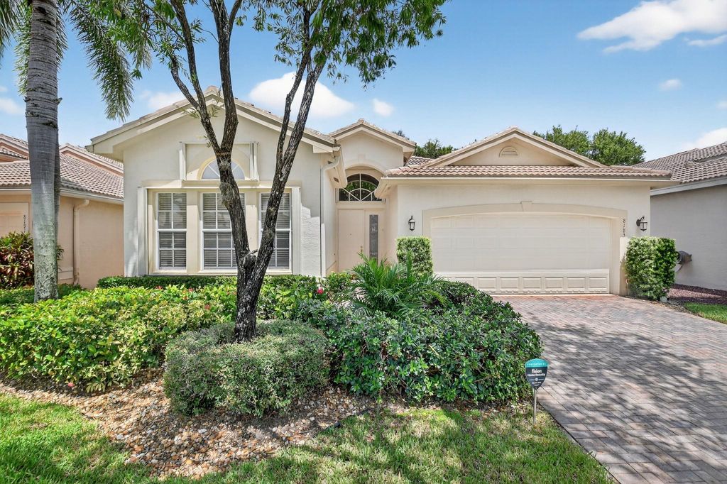 Photo of 8183 Playa Del Sur Boulevard, Lake Worth, FL 33467 (MLS # F10523593)
