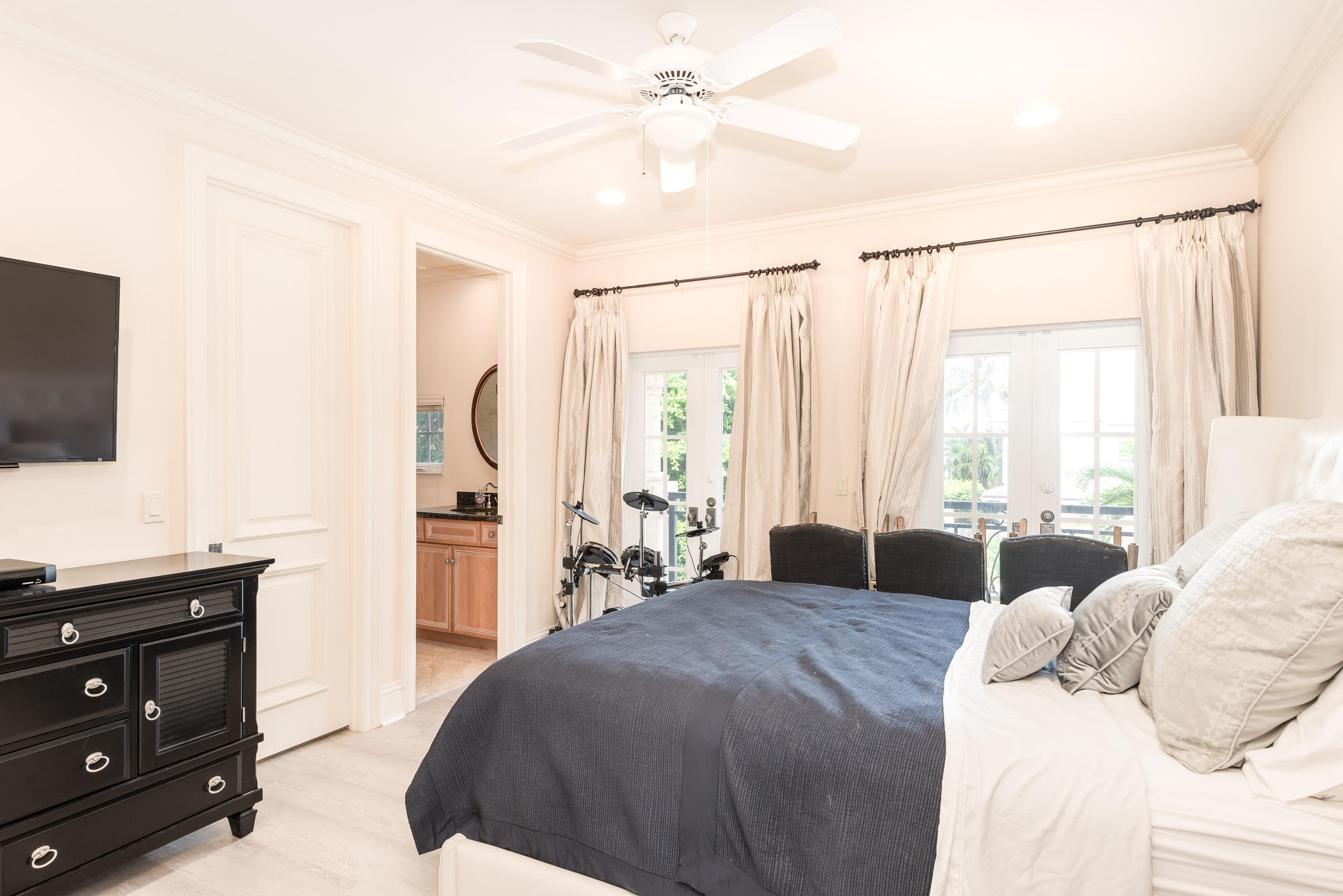 TROPIC ISLE 4TH SEC - Residential