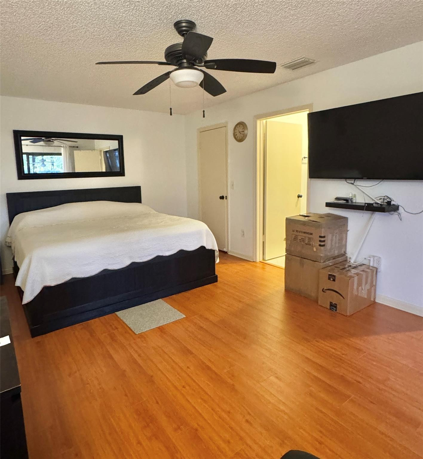 QUADRILLE - Residential