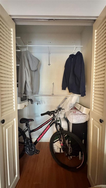 QUADRILLE - Residential