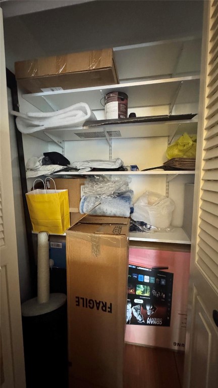 QUADRILLE - Residential