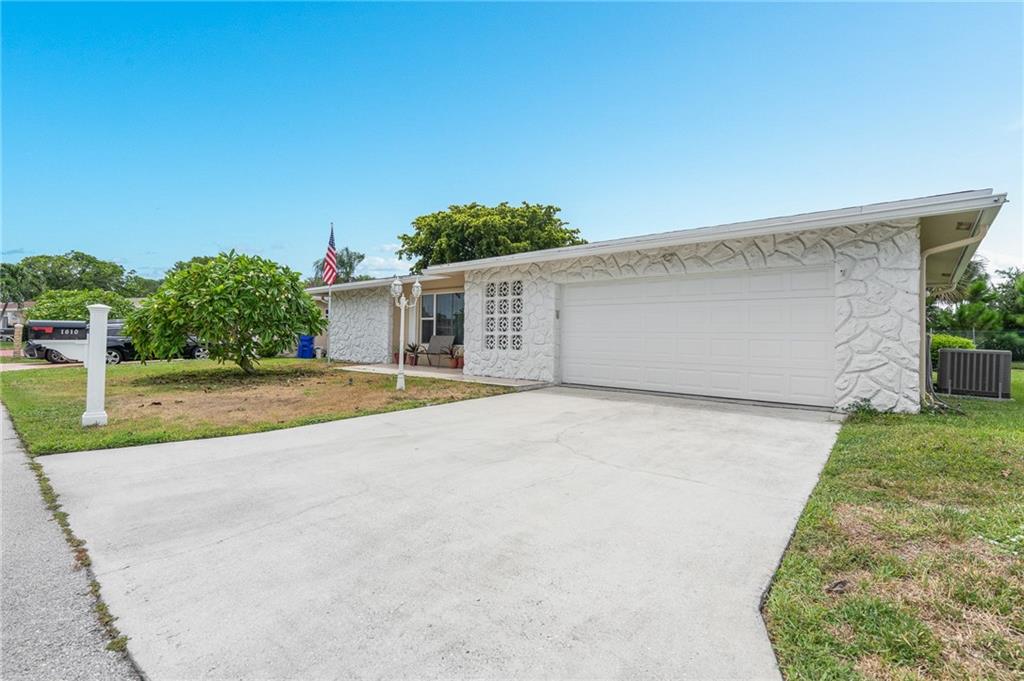 Crystal Lake 4th Sec 66-1 - Residential