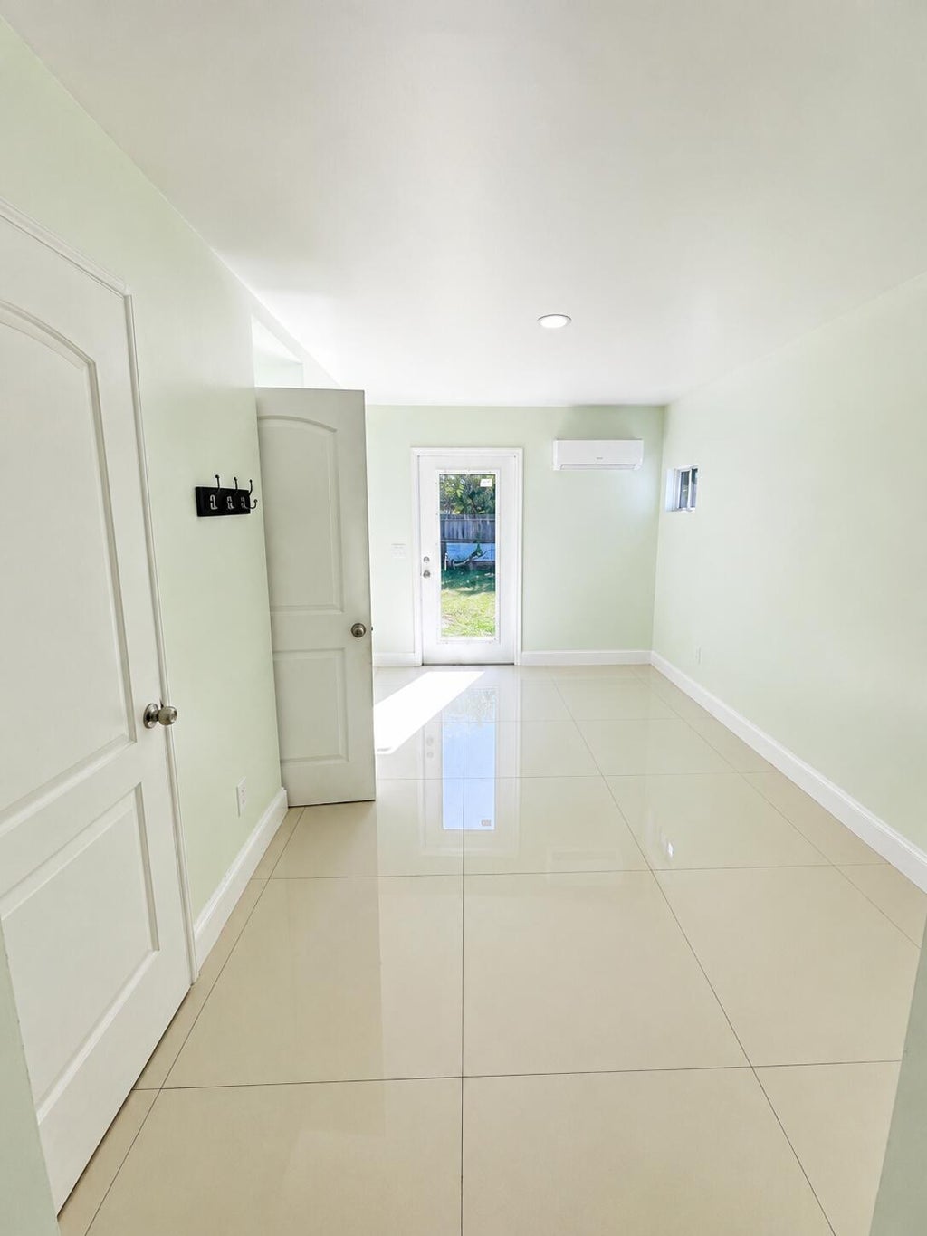 Photo of 618 49TH Street, West Palm Beach, FL 33407 (MLS # B26057621)