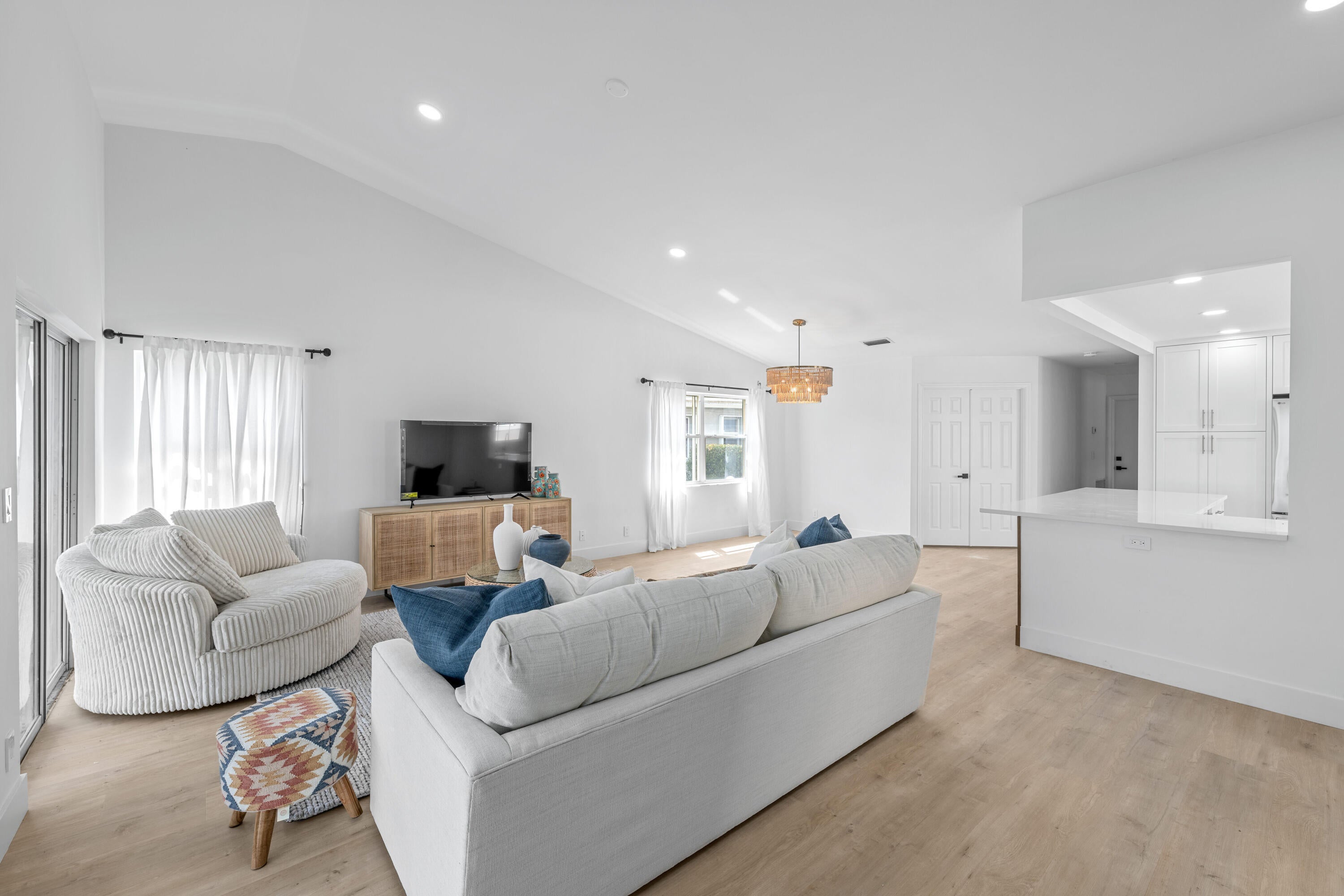Properties 2650 Neaton Court
