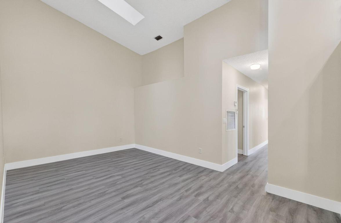 MALVERN - Residential