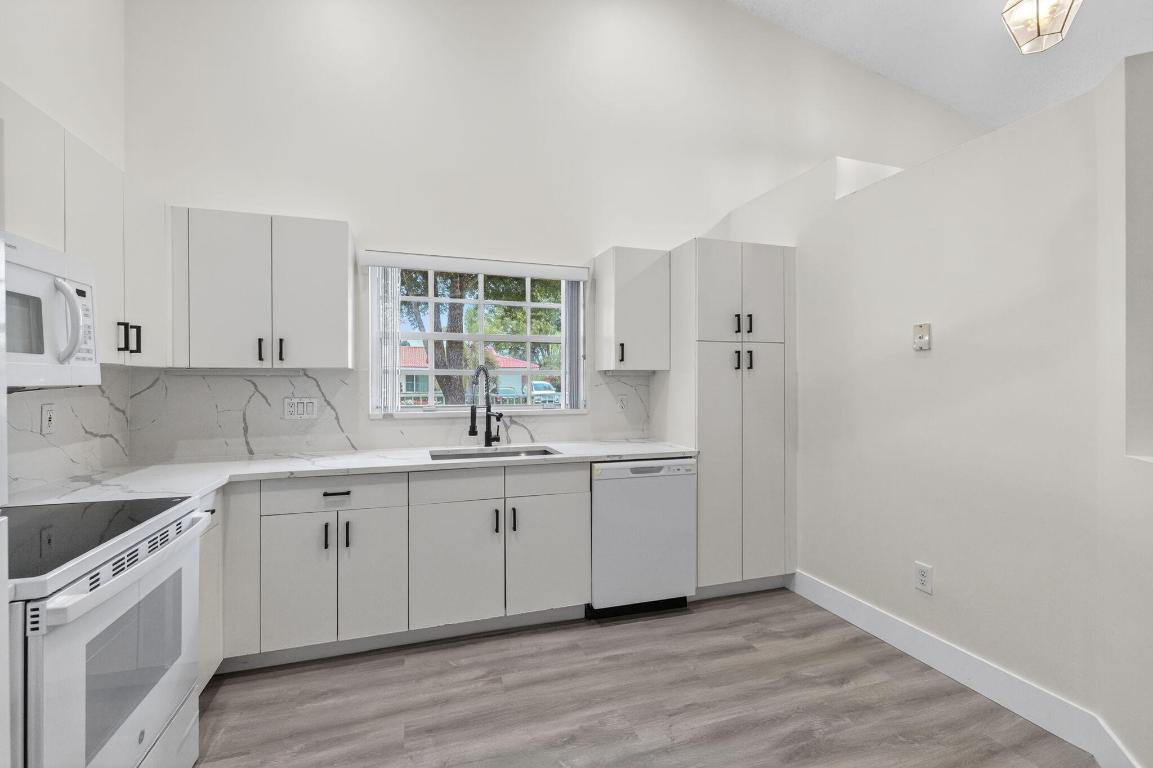 MALVERN - Residential