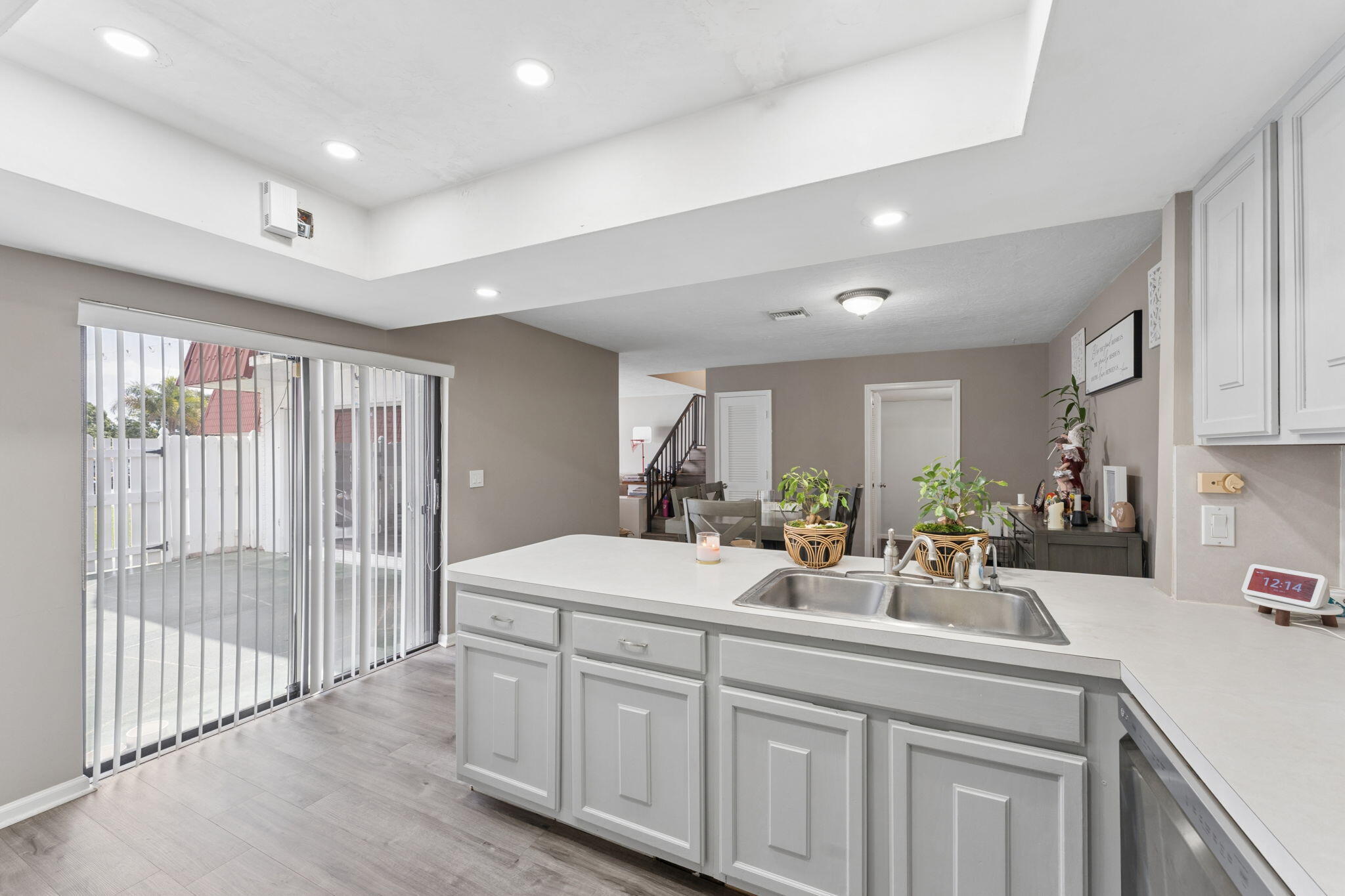 GOLFVIEW HARBOUR TOWNHOUSES - Residential