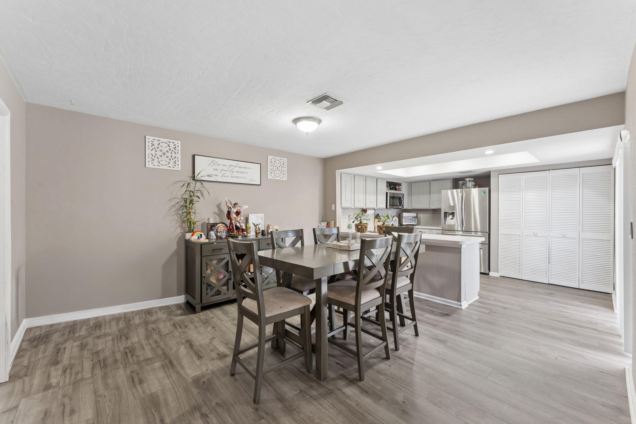 GOLFVIEW HARBOUR TOWNHOUSES - Residential
