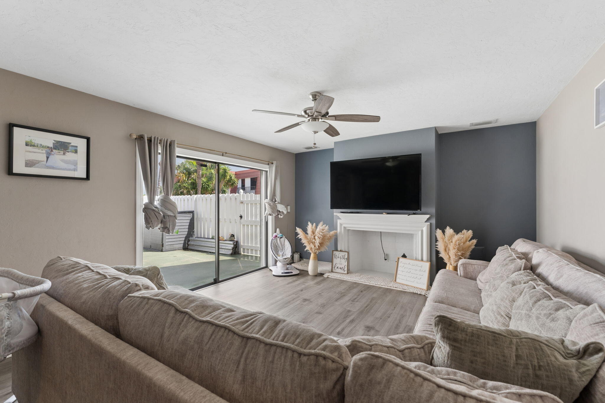 GOLFVIEW HARBOUR TOWNHOUSES - Residential