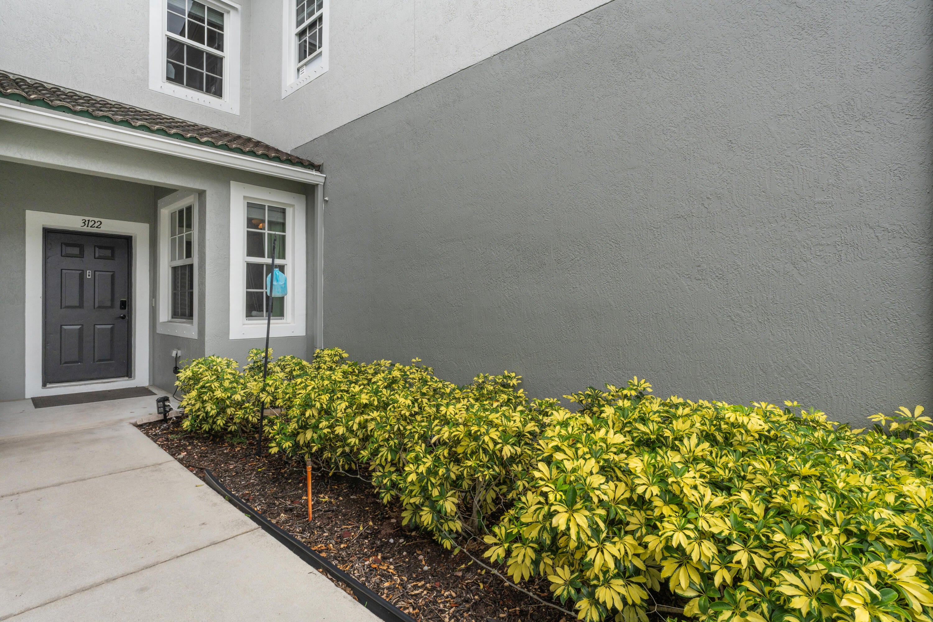 3122 Grandiflora Drive