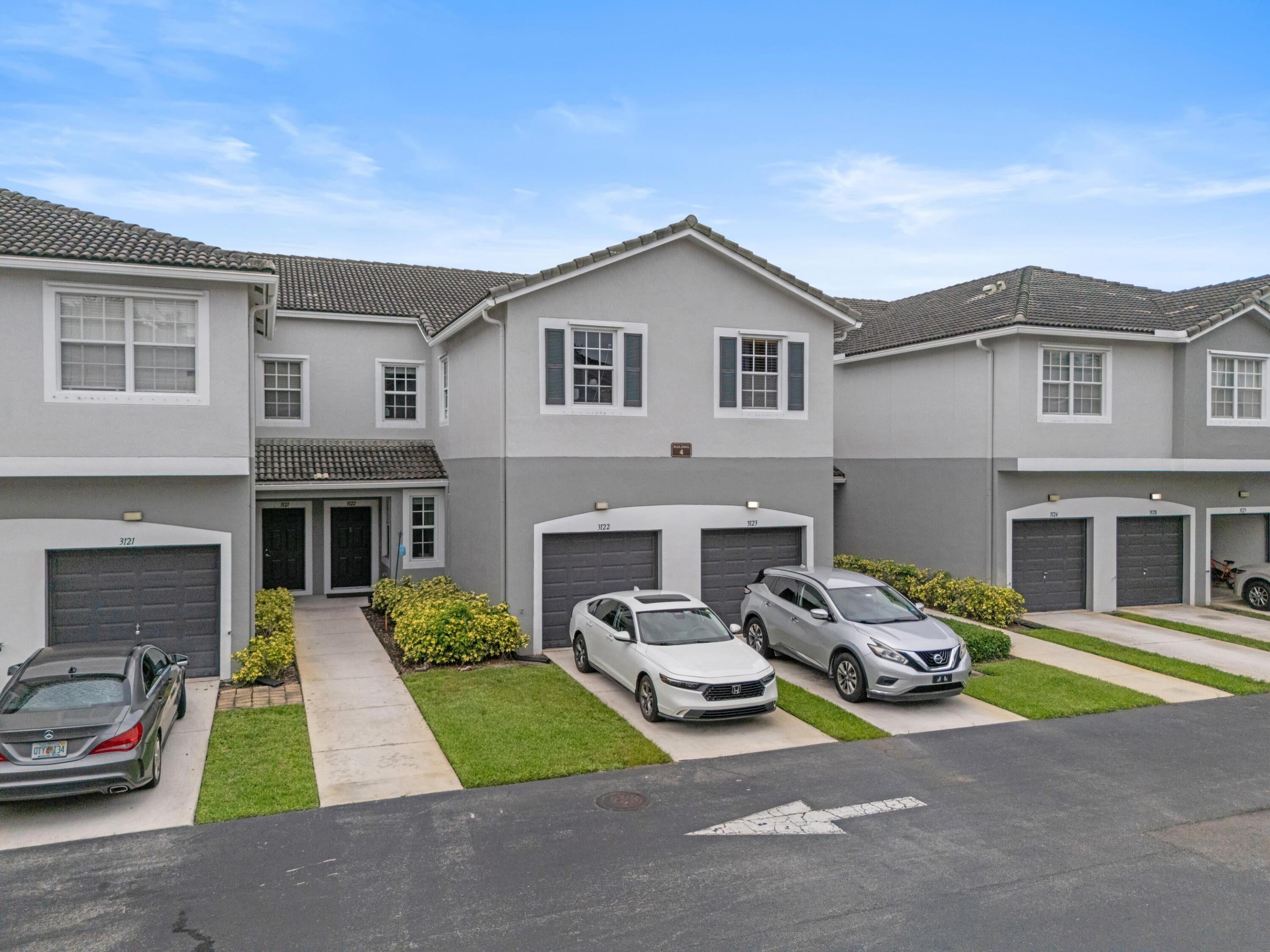 3122 Grandiflora Drive
