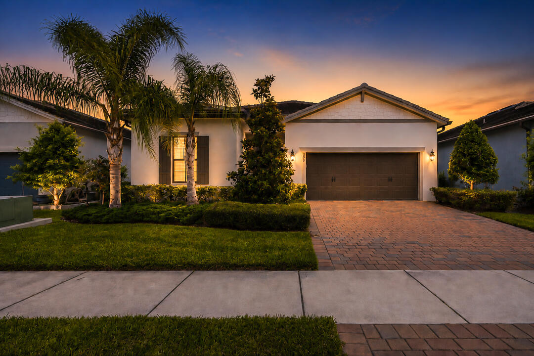 VERANDA GARDENS - Residential
