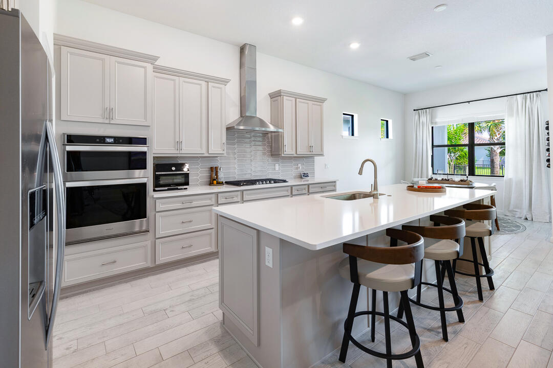 VERANDA GARDENS - Residential